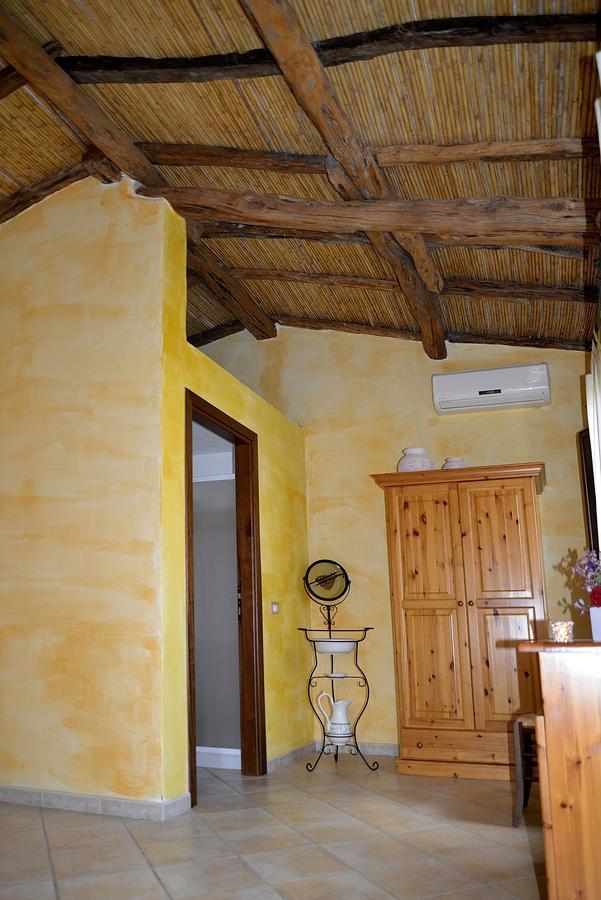 Agriturismo Rubinu Galtelli Exterior photo