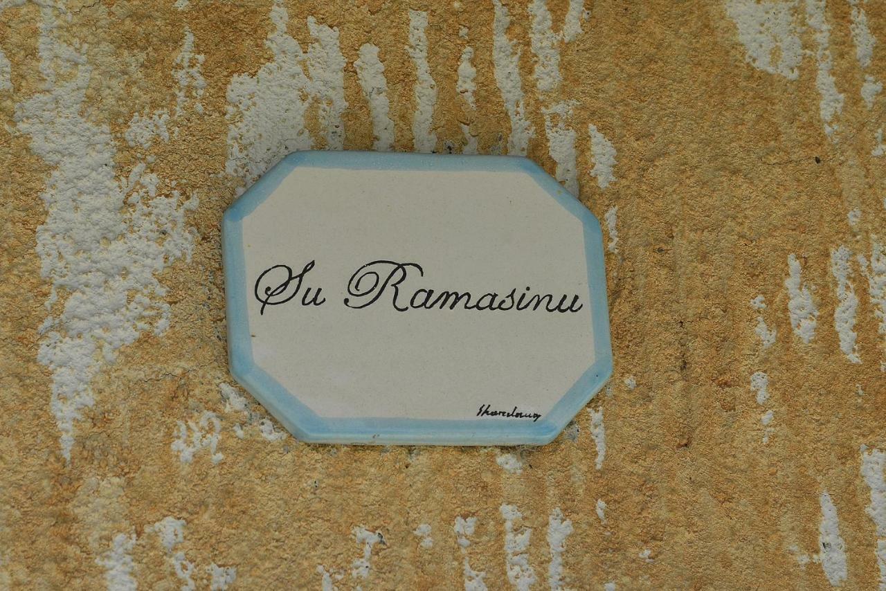 Agriturismo Rubinu Galtelli Exterior photo